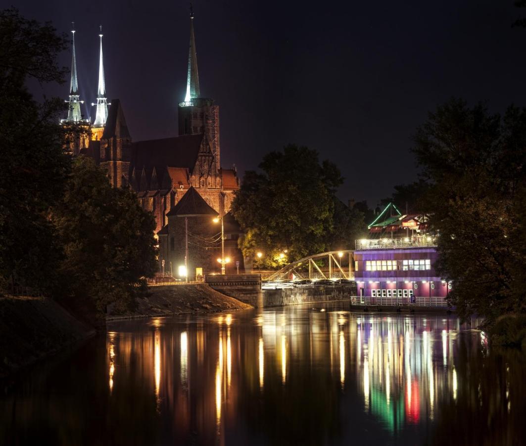 Schronisko Na Wyspie Vandrerhjem Wrocław Eksteriør bilde